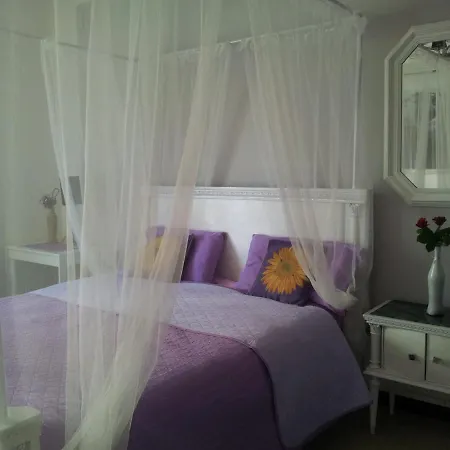 Palese Bed & Breakfast 2*