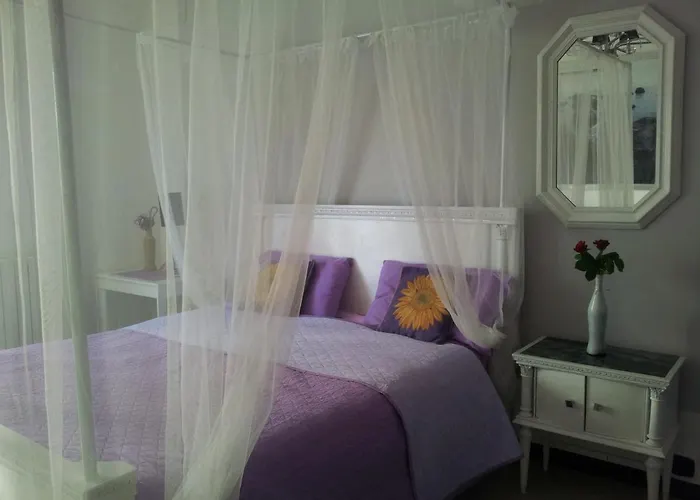 Palese Bed and Breakfast 2*